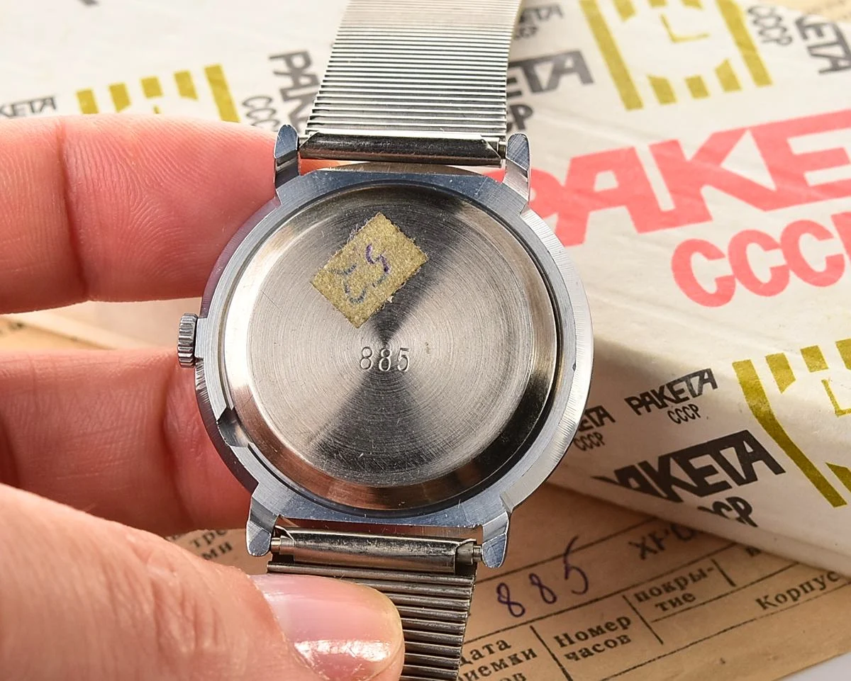 TIME CAPSULE: Vintage Soviet Raketa mechanical watch, New Old Stock (NOS)!