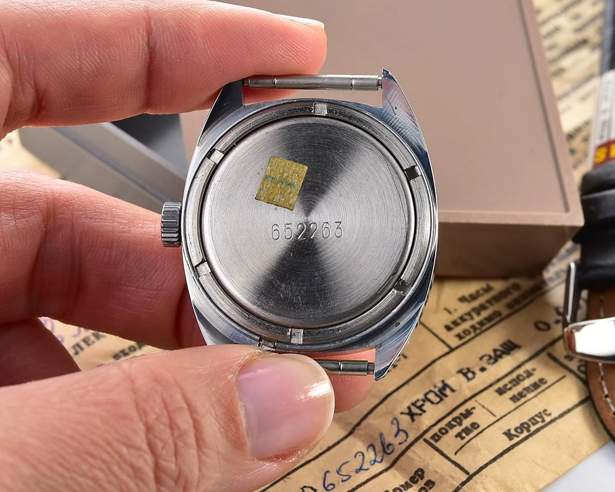 TIME CAPSULE: Vintage Soviet Raketa watch, New Old Stock (NOS)!
