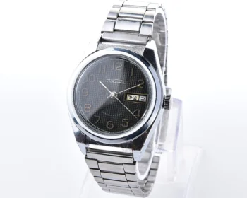 Raketa vintage mechanical wrist watch with double calendar