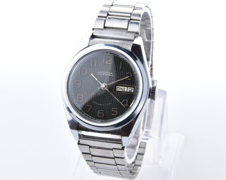 RAKETA vintage mechanical wrist watch with double calendar
