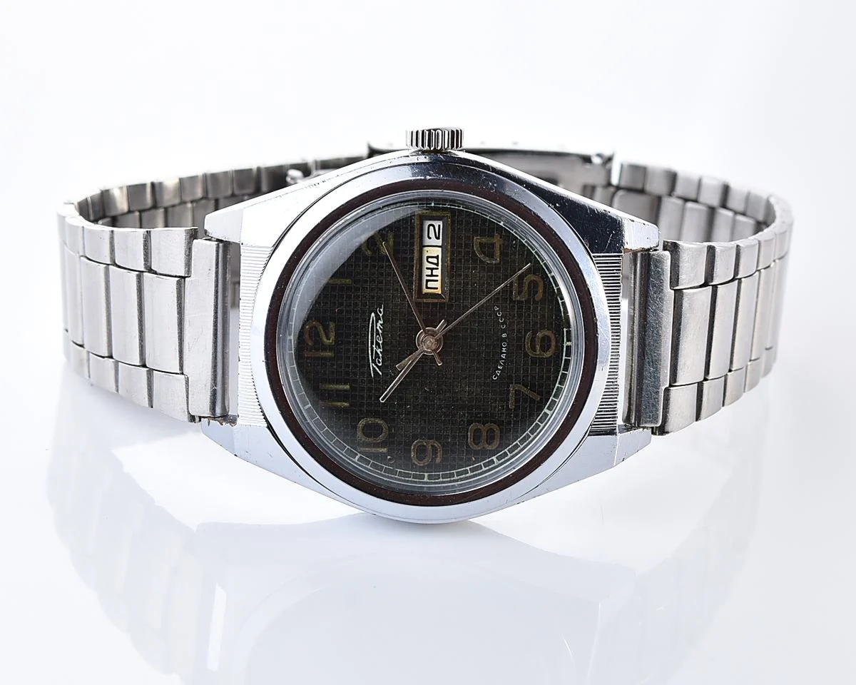 Raketa vintage mechanical wrist watch with double calendar