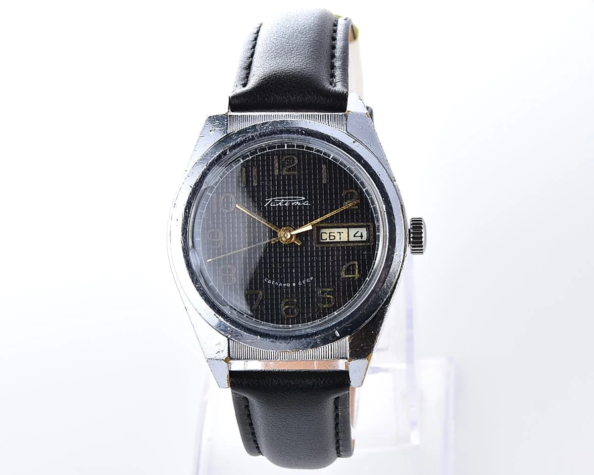 Raketa vintage mechanical wrist watch with double calendar