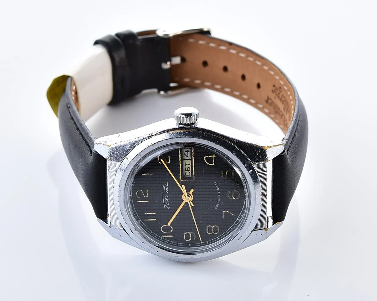 Raketa vintage mechanical wrist watch with double calendar