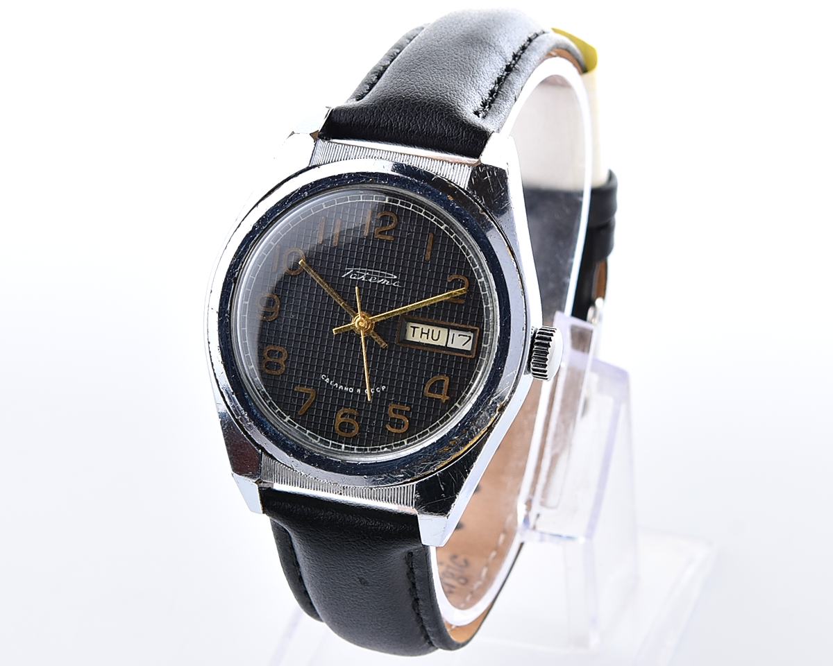 RAKETA vintage mechanical wrist watch with double calendar