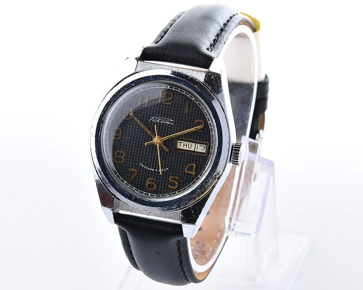 Raketa vintage mechanical wrist watch with double calendar