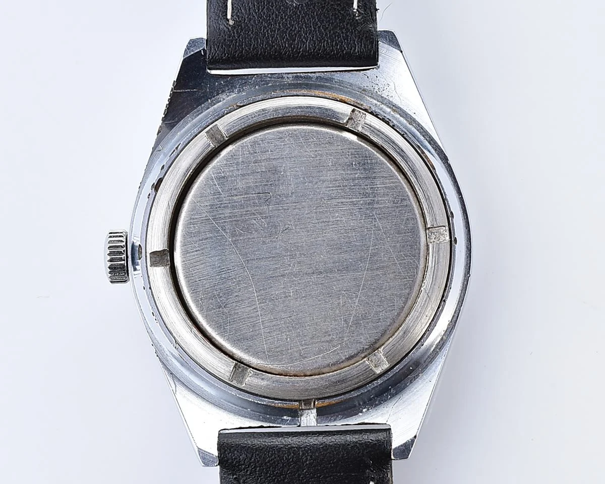 Raketa vintage mechanical wrist watch with double calendar