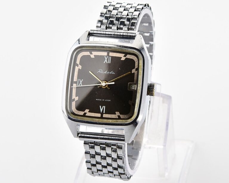 Vintage soviet Raketa mechanical wristwatch