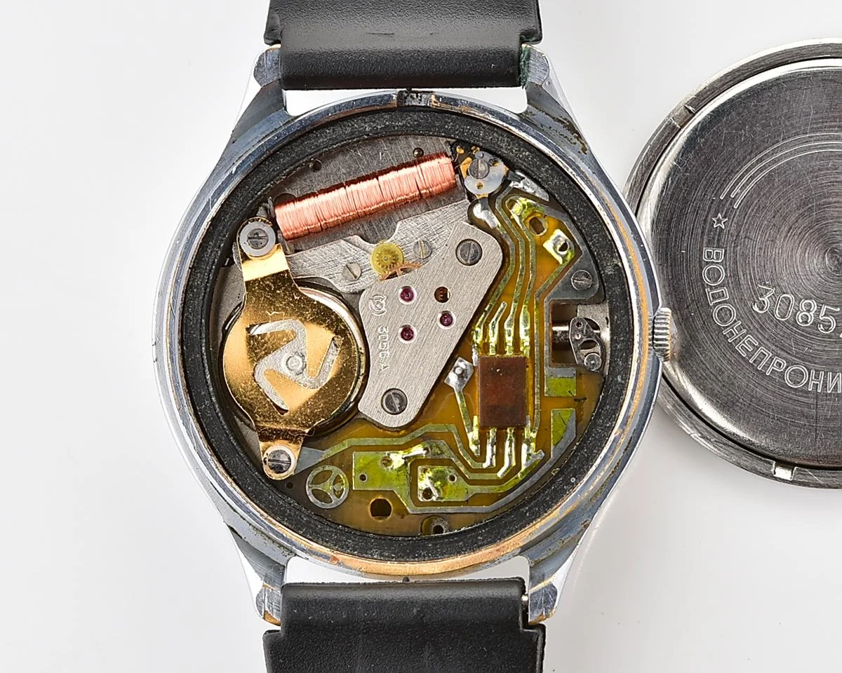 Soviet quartz Slava "Sport" with pulse scale!