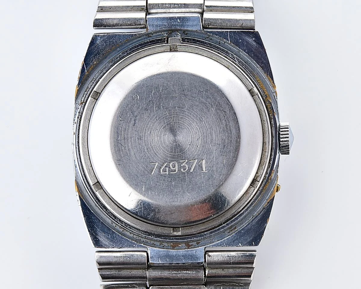 Slava-tank Soviet mechanical vintage watch – automatic self winding movement