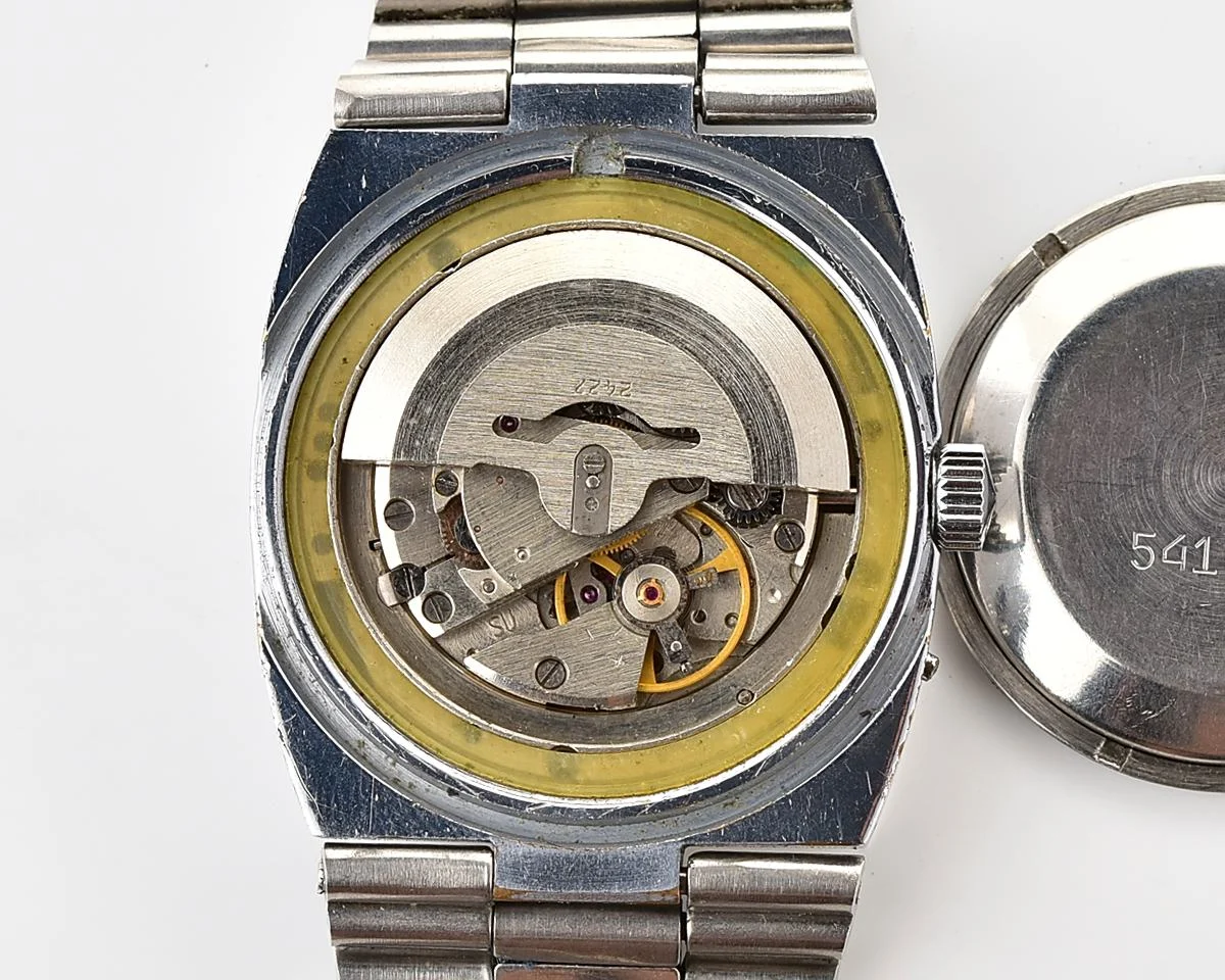 Slava-tank Soviet mechanical vintage watch – automatic self winding movement