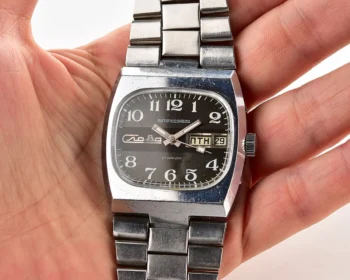 Slava-tank Soviet mechanical vintage watch – automatic self winding movement