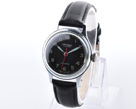Vintage soviet SPORTIVNIE mechanical watch from the 1950s