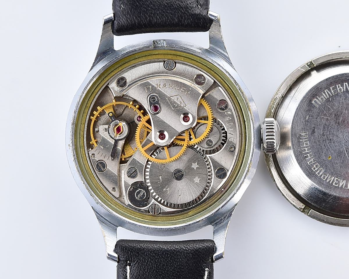 Excellent vintage soviet SPORTIVNIE mechanical watch from the 1950s