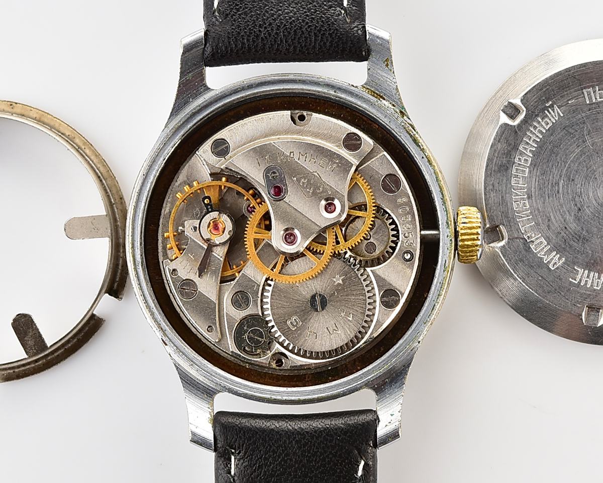 Vintage soviet SPORTIVNIE mechanical watch from the 1950s