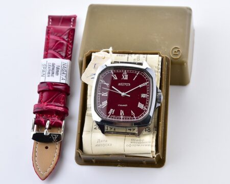 TIME CAPSULE: Vostok mechanical watch – New Old Stock(NOS)!