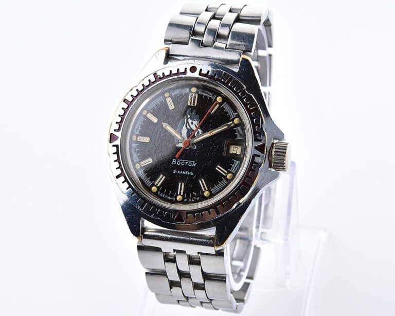 Vostok Komandirskie mechanical watch with automatic self-winding movement