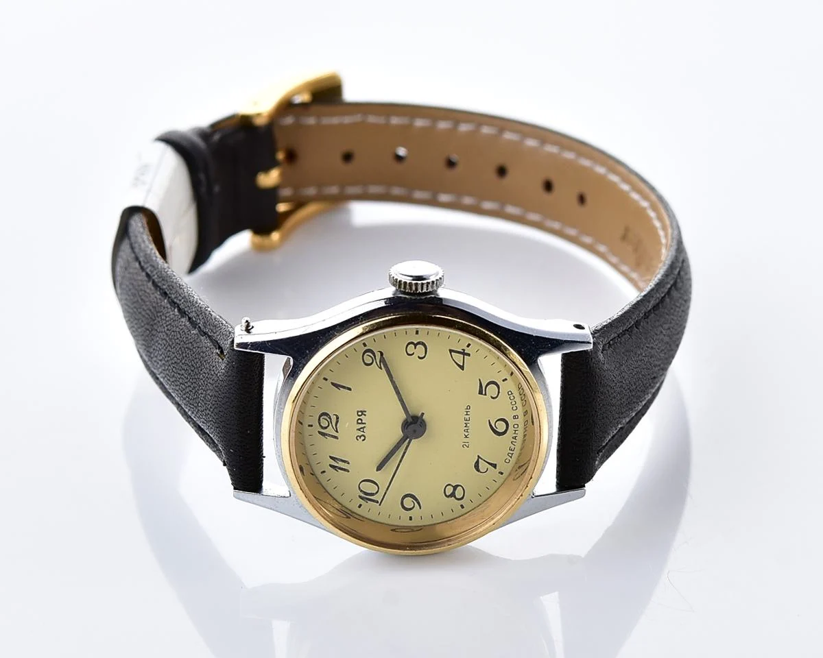 Vintage mechanical Zaria Soviet watch for ladies