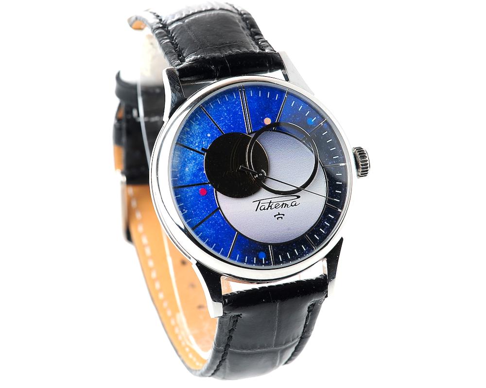 Large RAKETA Copernicus wristwatch with 2609.HA soviet mechanical movement