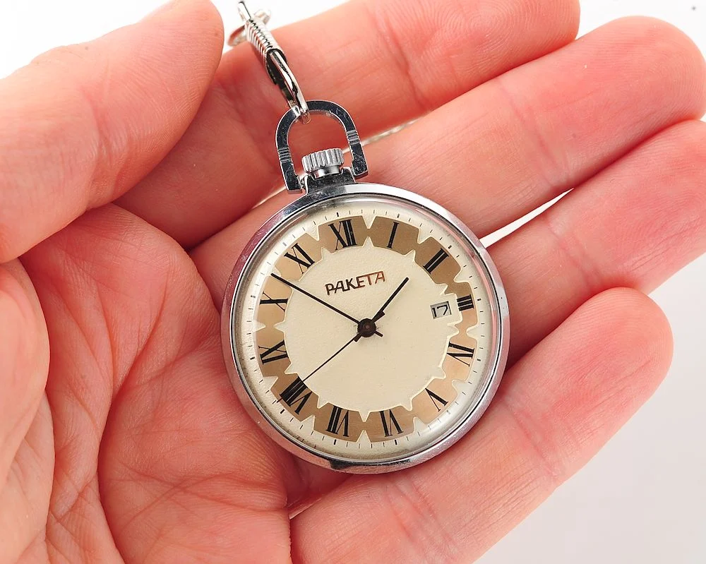 Excellent Soviet Raketa mechanical pocket watch with calendar