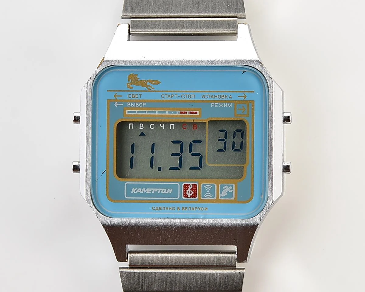 Excellent digital vintage wristwatch Electronika Camerton (Electronika-5) - with three melodies!