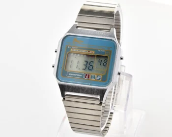 Excellent digital vintage wristwatch Electronika Camerton (Electronika-5) - with three melodies!