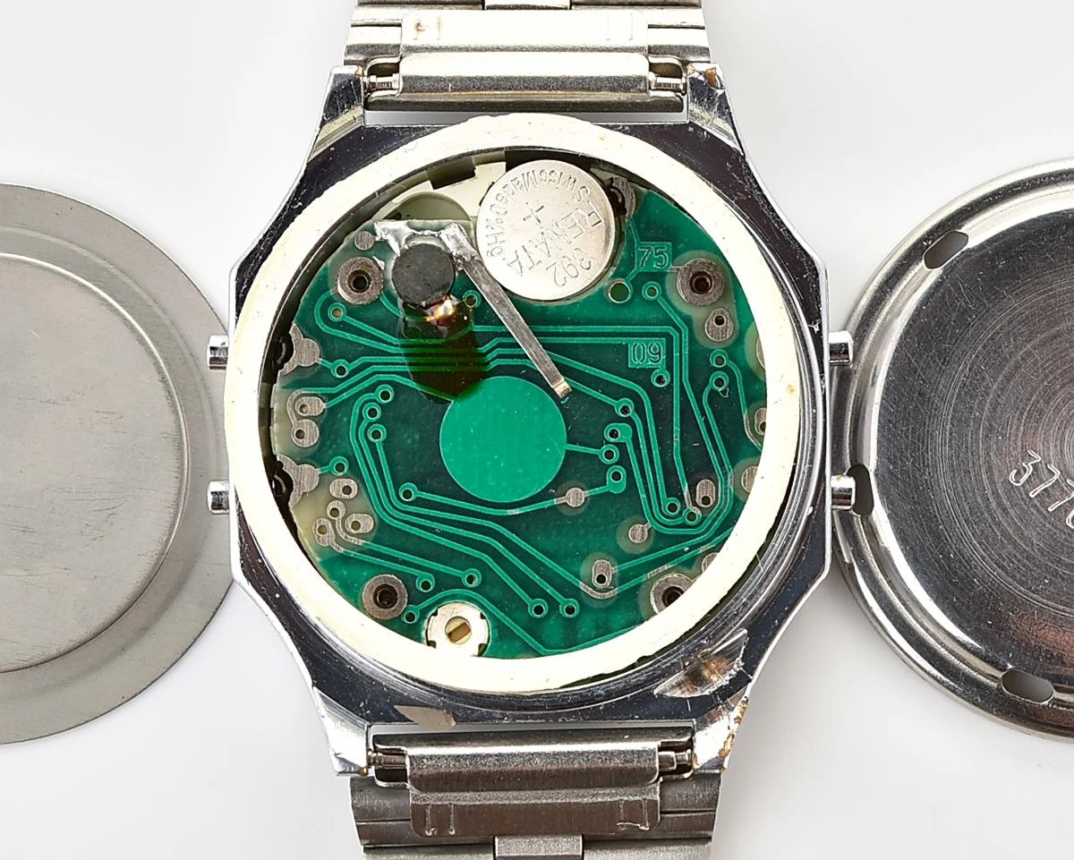 Excellent digital vintage wristwatch Electronika Camerton (Electronika-5) - with three melodies!