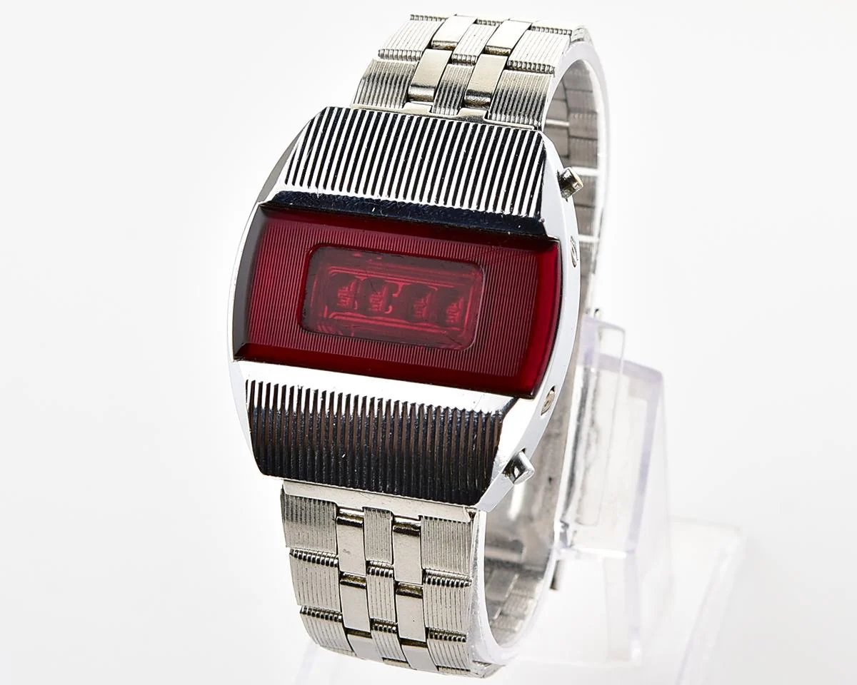 First Red LED Digital Vintage USSR Wrist Watch Electronika E-1 Pulsar with box and passport!