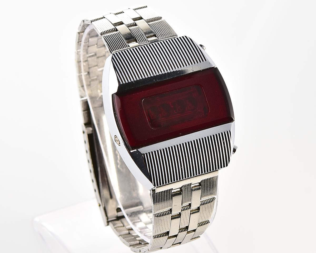 First RED LED Digital Vintage USSR Wrist Watch Electronika E-1 Pulsar with box and passport!