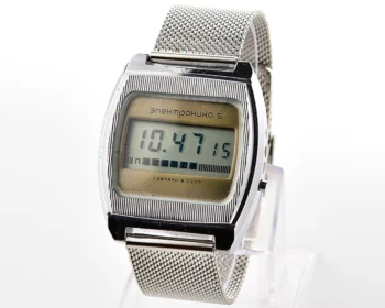 Large vintage USSR digital watch Electronika 5