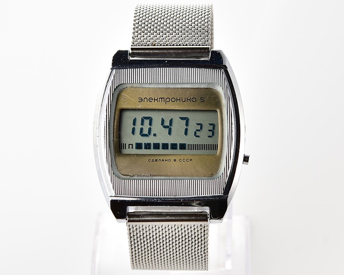 Large vintage USSR digital watch Electronika 5