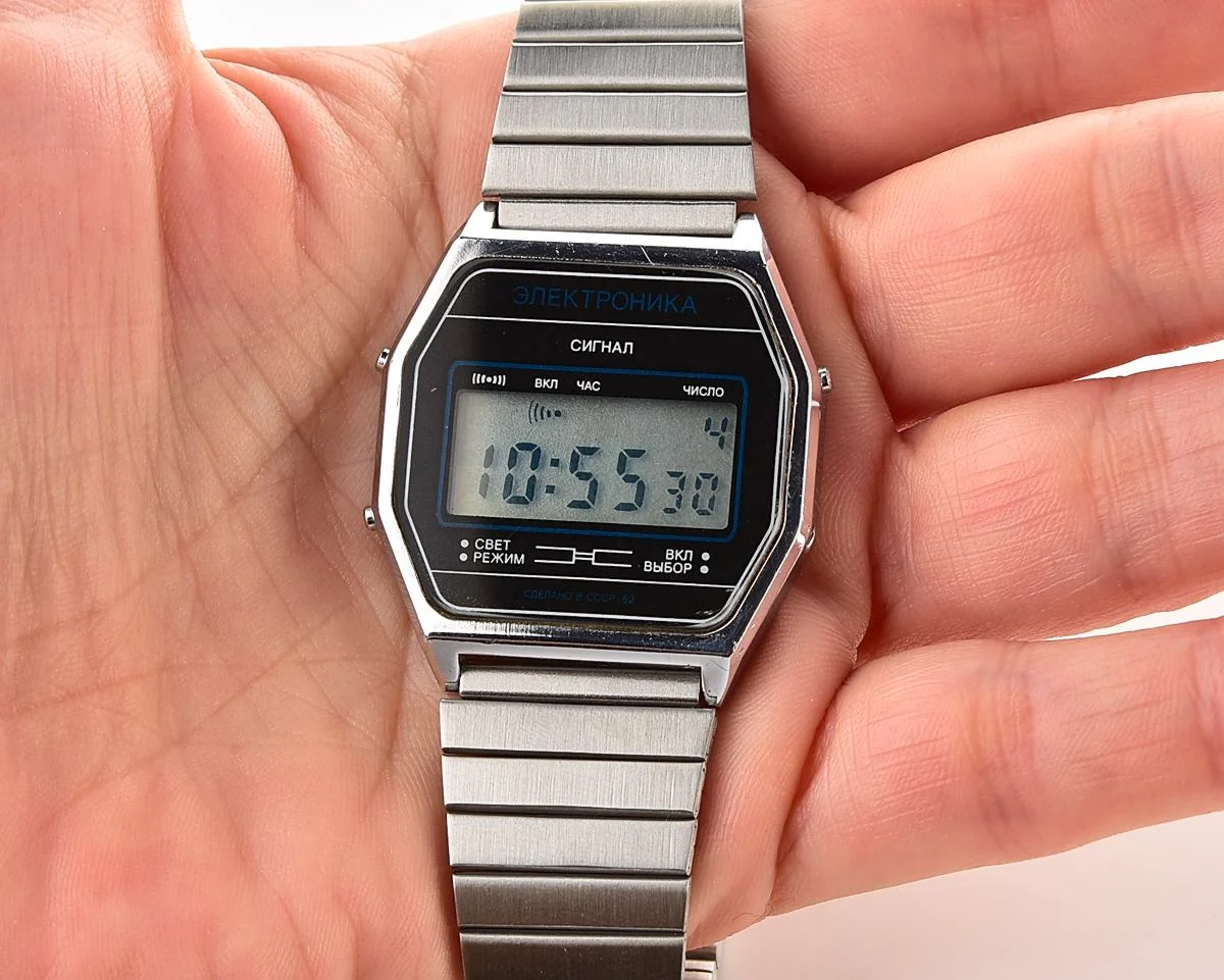 Elektronika-15940_KOM_1050