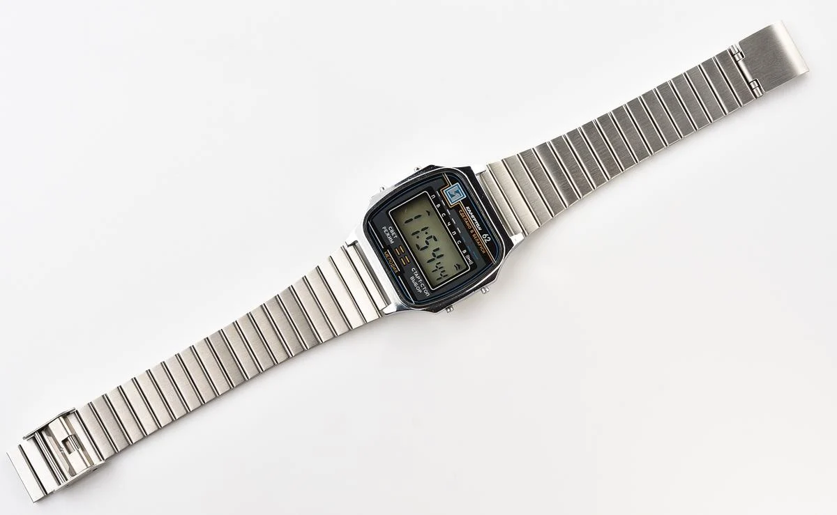 Vintage Soviet Electronika Kamerton-62 digital wristwatch