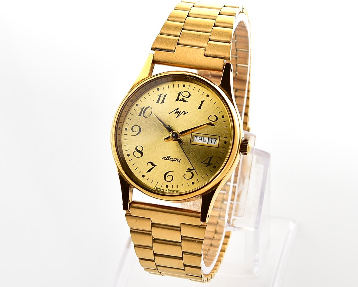 Vintage soviet LUCH automatic quartz watch