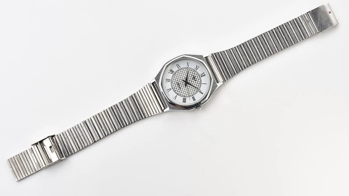 Soviet Luch watch with quartz movement