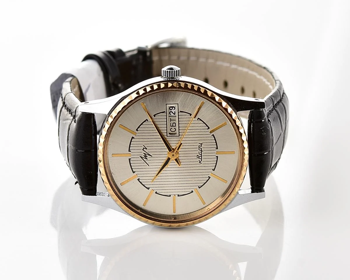 Excellent Soviet Luch quartz watch