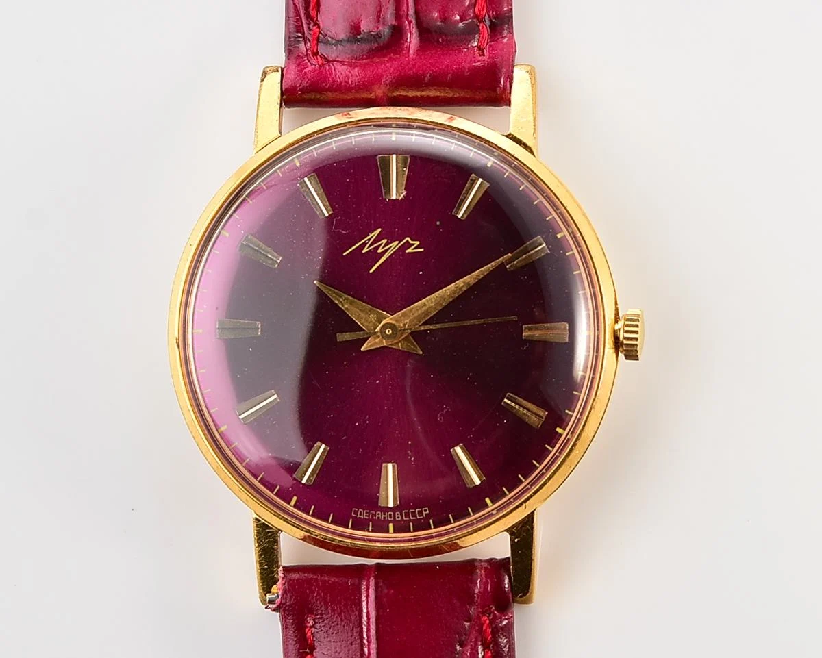 Soviet gold-plated vintage mechanical watch Luch