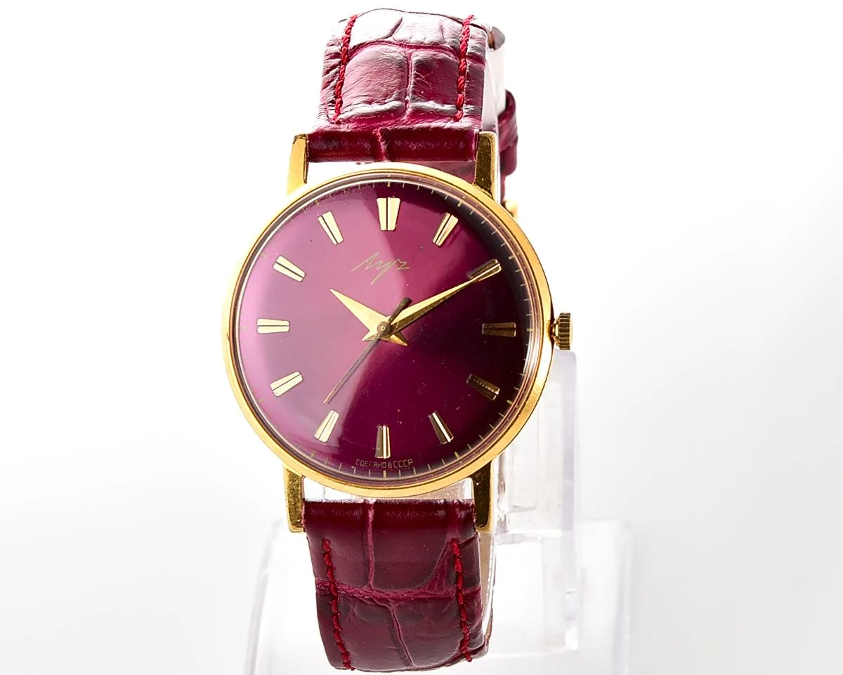 Soviet gold-plated vintage mechanical watch Luch