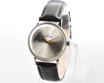 Excellent condition ultra thin Luch watch - Intelligentsia's dream!