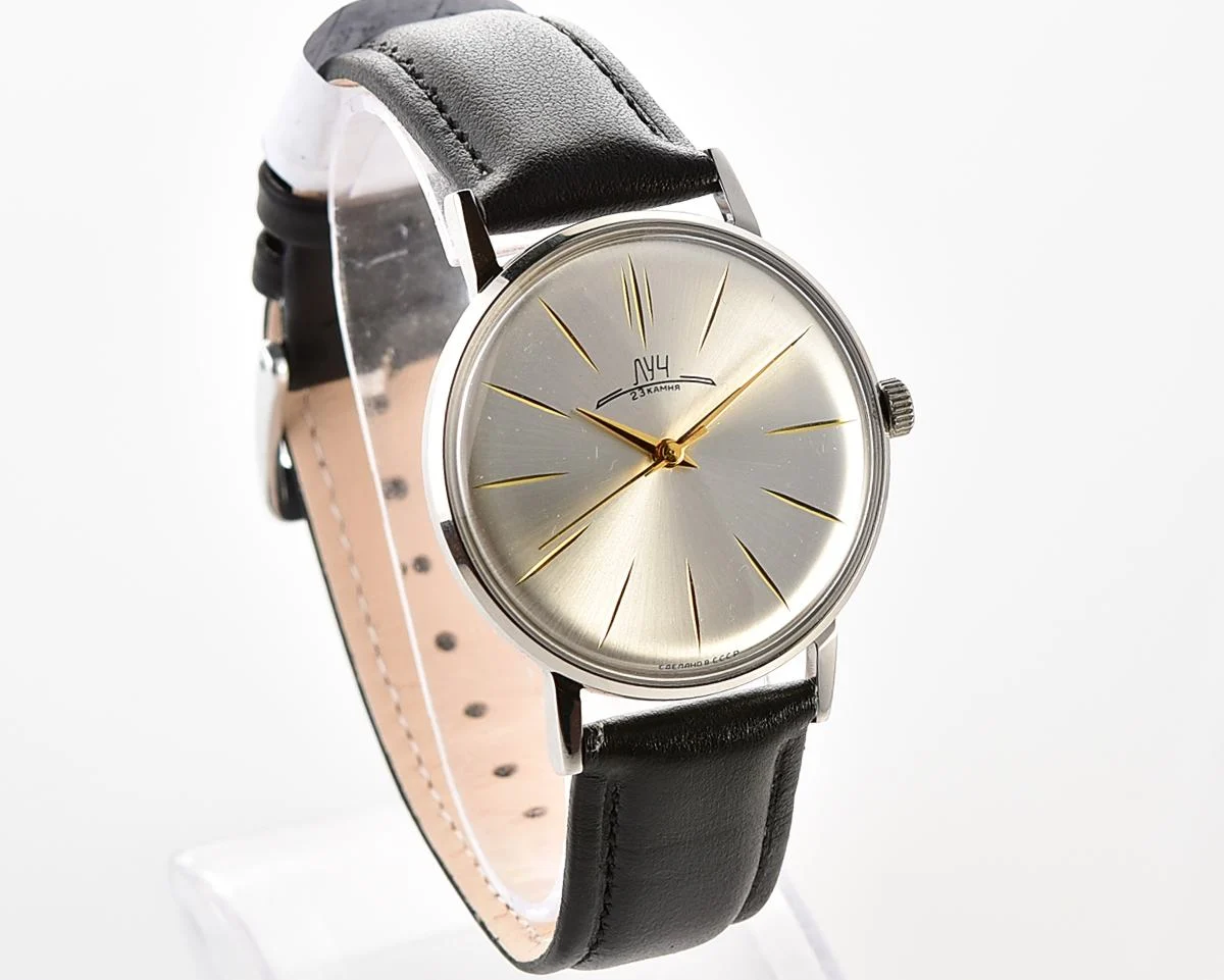Excellent condition ultra thin Luch watch - Intelligentsia's dream!
