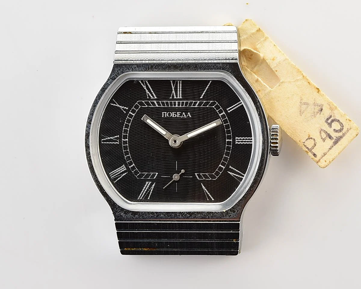 TIME CAPSULE: Soviet mechanical Pobeda watch - New Old Stock (NOS)!