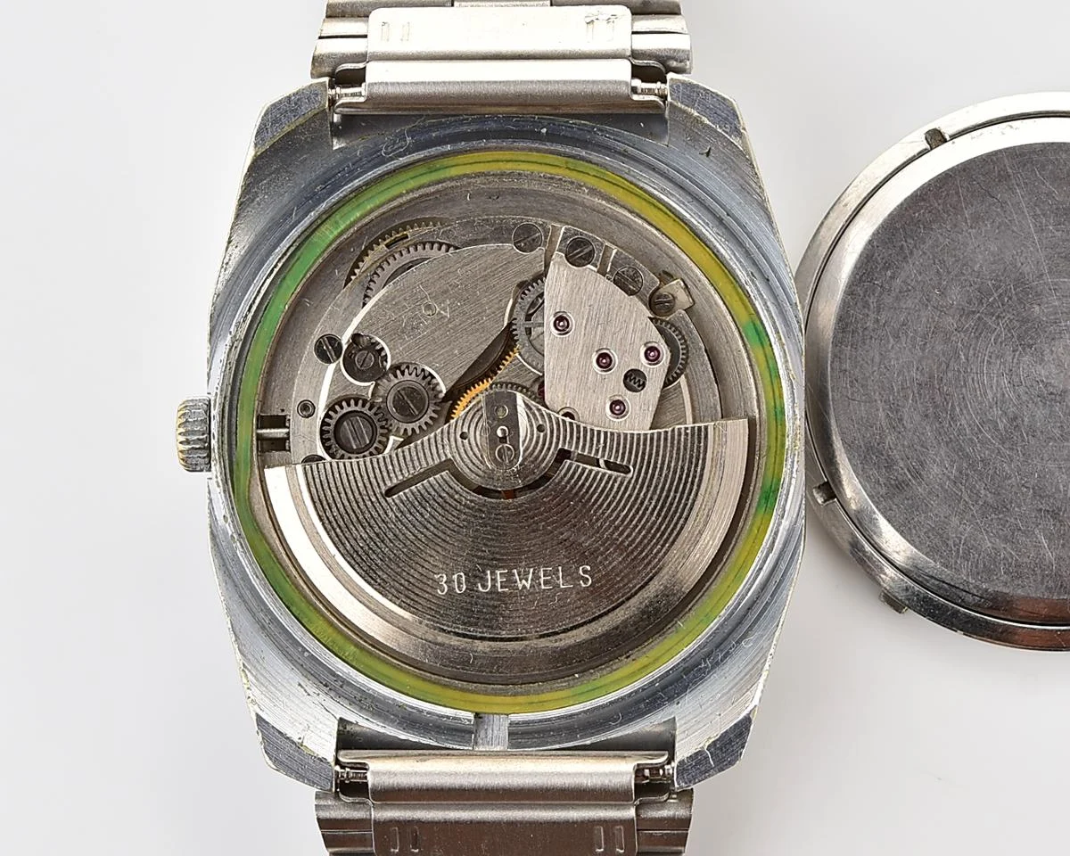 Soviet Poljot Soviet mechanical watch with automatic self-winding 30 jewels movement