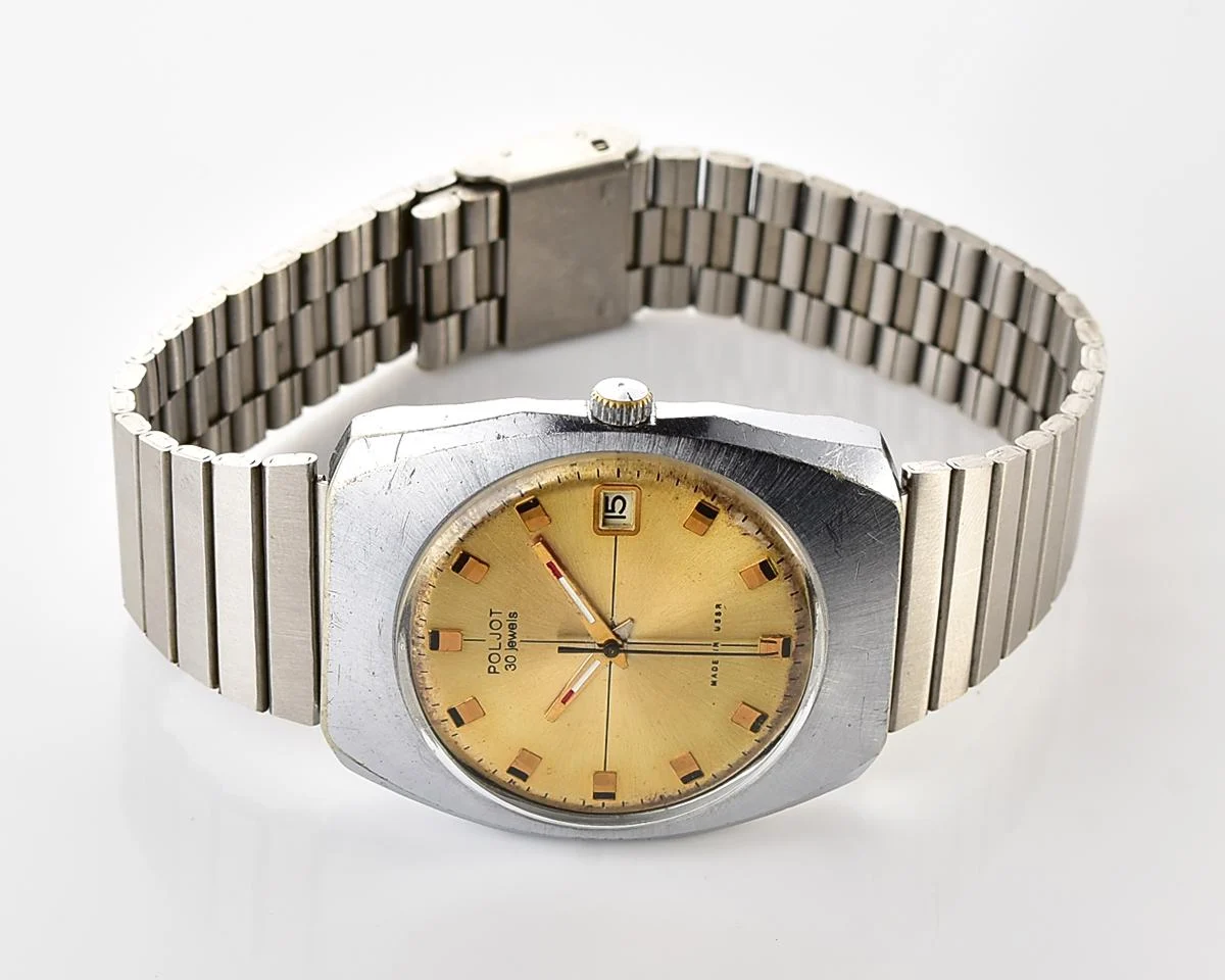 Soviet Poljot Soviet mechanical watch with automatic self-winding 30 jewels movement