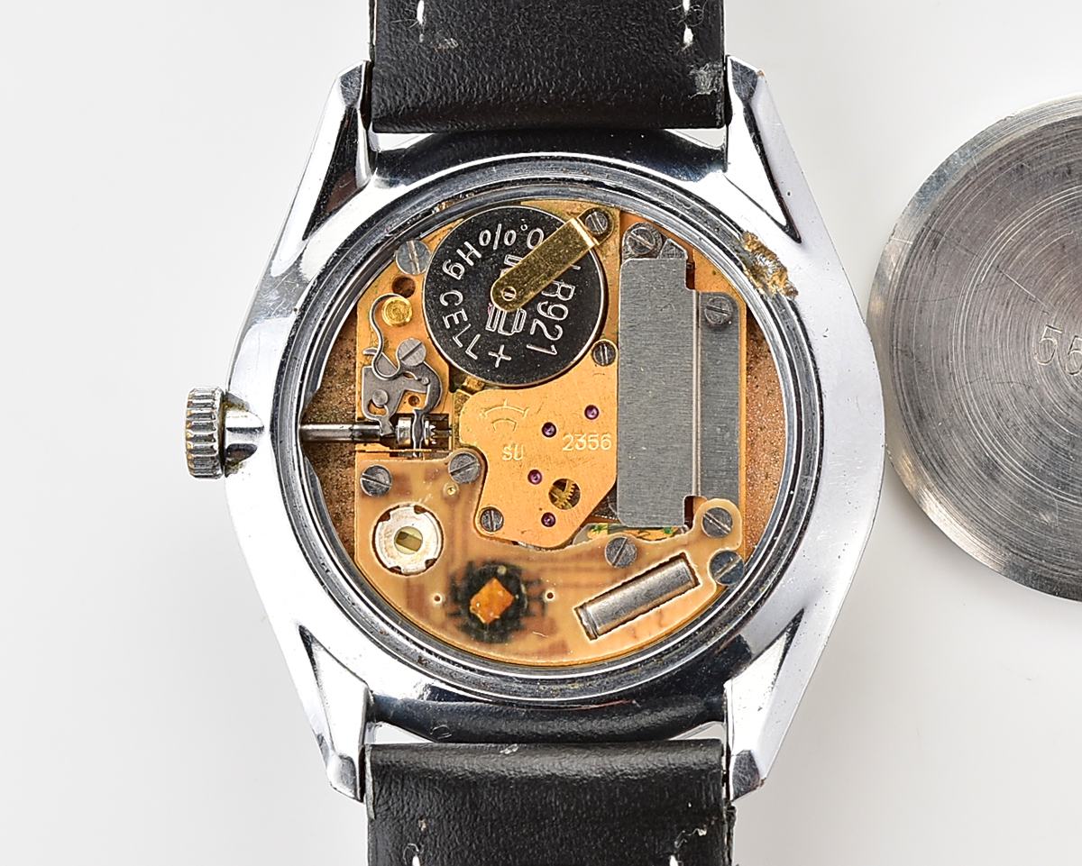 Elegant RAKETA soviet automatic quartz watch