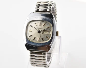 Raketa vintage Soviet mechanical wristwatch with double calendar