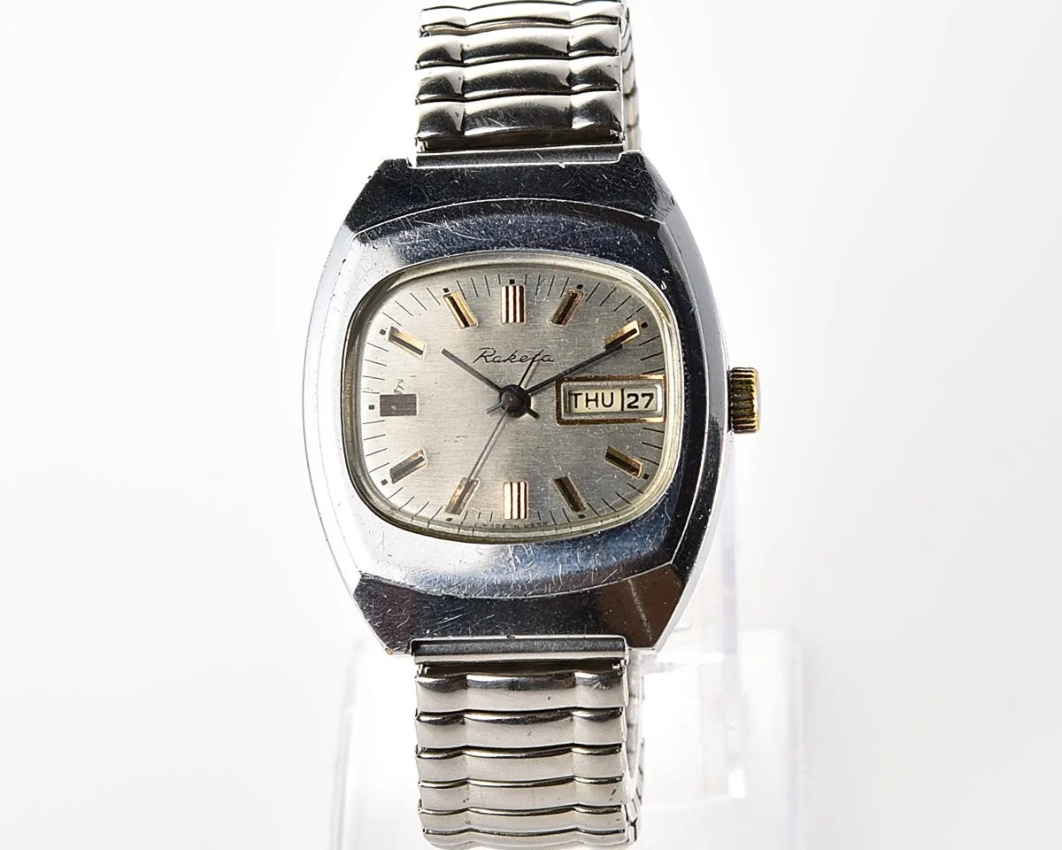 Raketa vintage Soviet mechanical wristwatch with double calendar