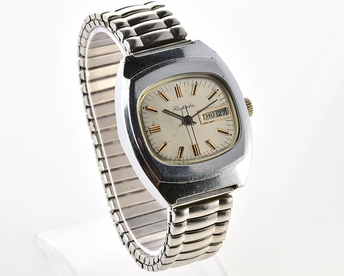Raketa vintage Soviet mechanical wristwatch with double calendar