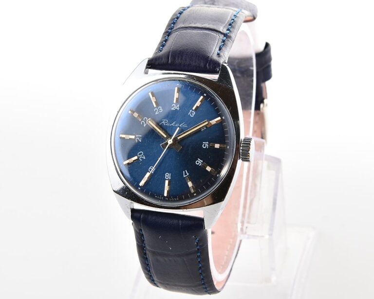 Vintage soviet RAKETA mechanical watch with military style 24 hours indicies