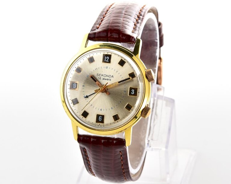 Excellent soviet SEKONDA (POLJOT) gold-plated wristwatch with alarm clock function!