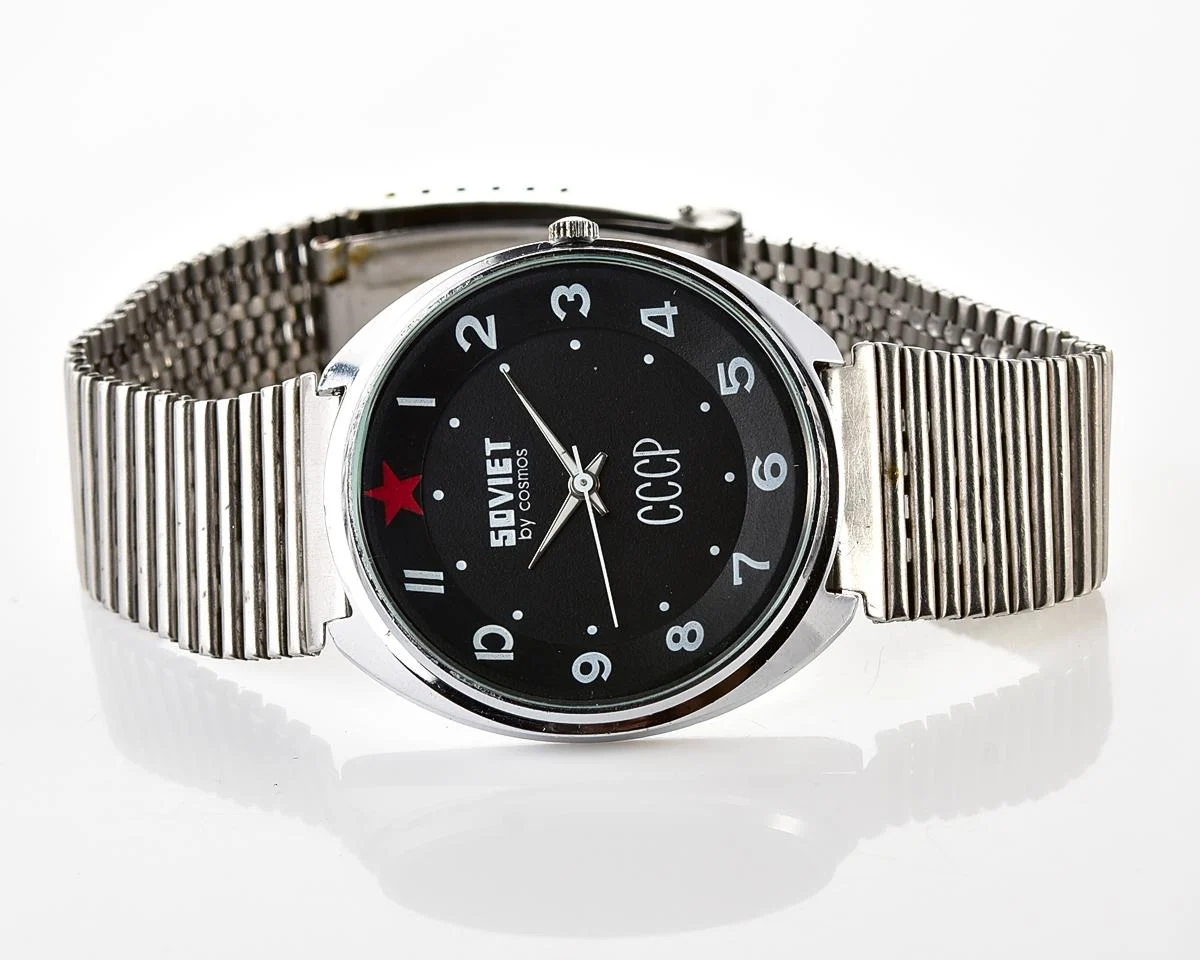 Soviet Luch wrist watch with quartz movement