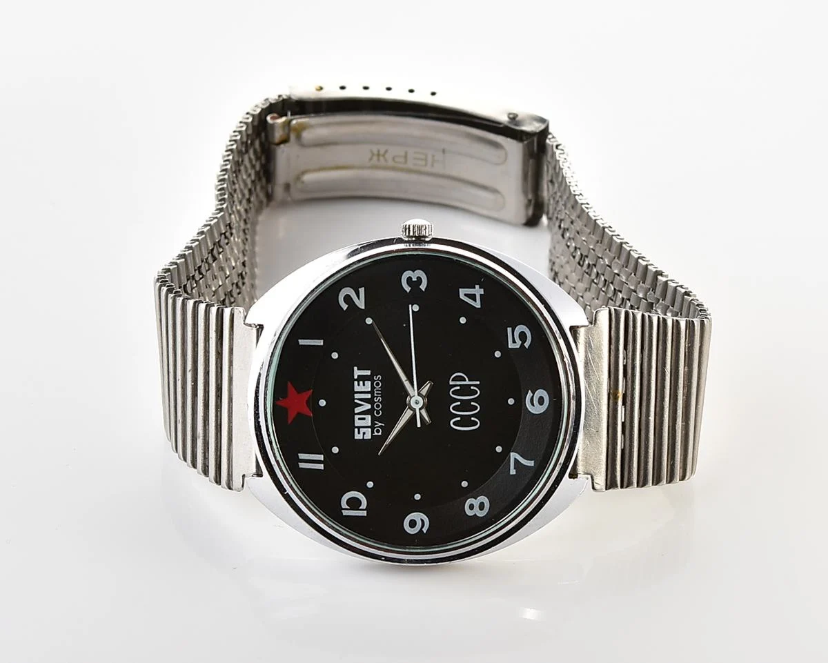 Soviet Luch wrist watch with quartz movement